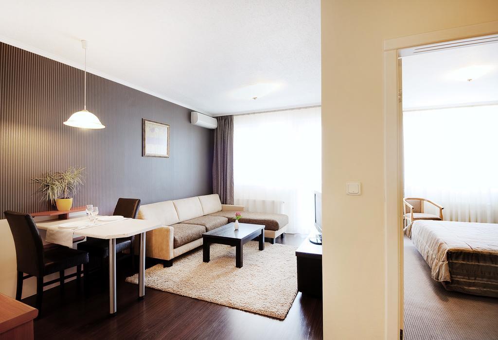 Apartments Carrera โซเฟีย ภายนอก รูปภาพ